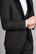 Black Velvet Shawl Lapel Tux