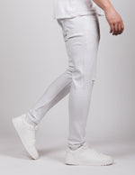 White 2Y Knee Ripped Jeans